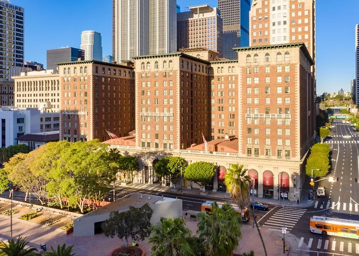 Pet Friendly hotel: The Biltmore Los Angeles
