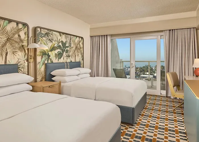 Hyatt Centric Delfina Santa Monica