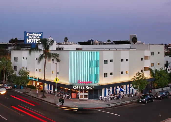 Romantic hotel: The Beverly Laurel Hotel At West Hollywood